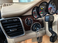 Porsche panamera s 4.8 v8 400pk 2009 youngtimer - afbeelding 6 van  42