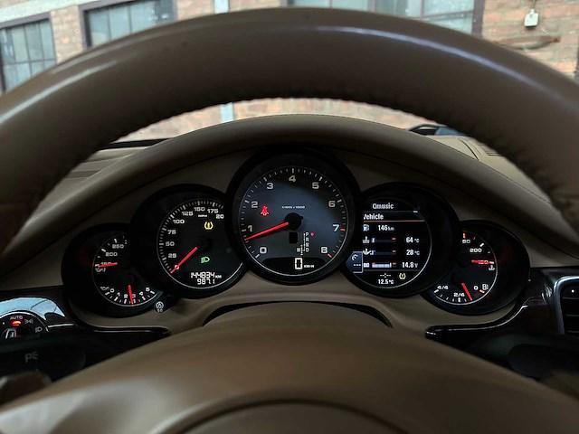 Porsche panamera s 4.8 v8 400pk 2009 youngtimer - afbeelding 21 van  49