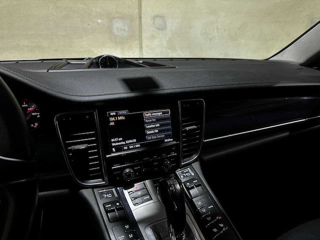 Porsche panamera s 4.8 v8 405pk 2011 - afbeelding 26 van  50