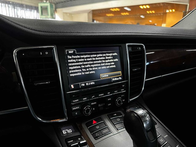 Porsche panamera s 4.8 v8 405pk 2012 - afbeelding 3 van  4