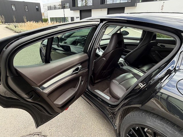 Porsche panamera s hybrid - afbeelding 7 van  28