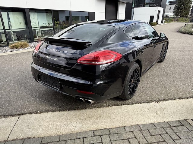 Porsche panamera s hybrid - afbeelding 25 van  28