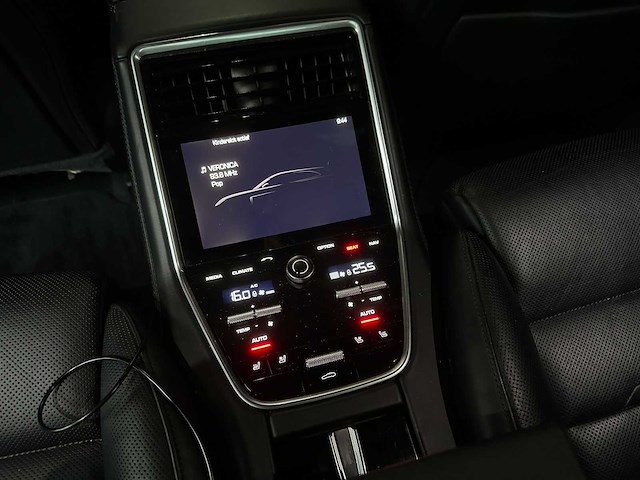 Porsche panamera sport turismo 4 e-hybrid executive 2.9 v6 462pk 2018 sport-chrono, g-856-xl - afbeelding 37 van  53
