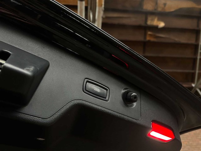 Porsche panamera sport turismo 4 e-hybrid executive 2.9 v6 462pk 2018 sport-chrono, g-856-xl - afbeelding 40 van  53