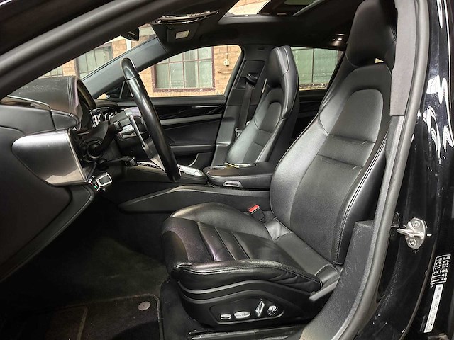 Porsche panamera sport turismo 4 e-hybrid executive 2.9 v6 462pk 2018 sport-chrono, g-856-xl - afbeelding 44 van  54