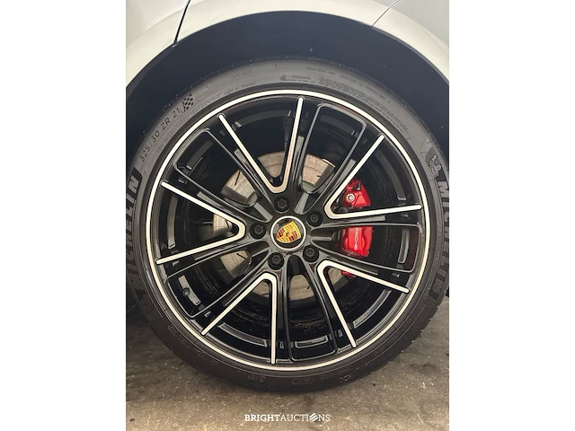 Porsche panamera sport turismo 4s e-hybrid 2.9 576pk 2022 (origineel-nl), p-048-zz - afbeelding 16 van  29