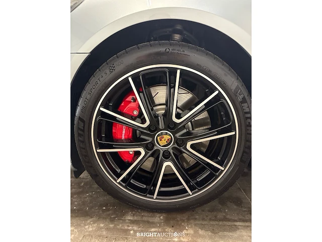 Porsche panamera sport turismo 4s e-hybrid 2.9 576pk 2022 (origineel-nl), p-048-zz - afbeelding 17 van  29