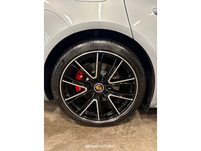 Porsche panamera sport turismo 4s e-hybrid 2.9 576pk 2022 (origineel-nl), p-048-zz - afbeelding 19 van  29