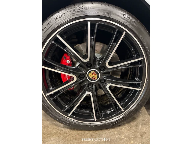 Porsche panamera sport turismo 4s e-hybrid 2.9 576pk 2022 (origineel-nl), p-048-zz - afbeelding 21 van  29