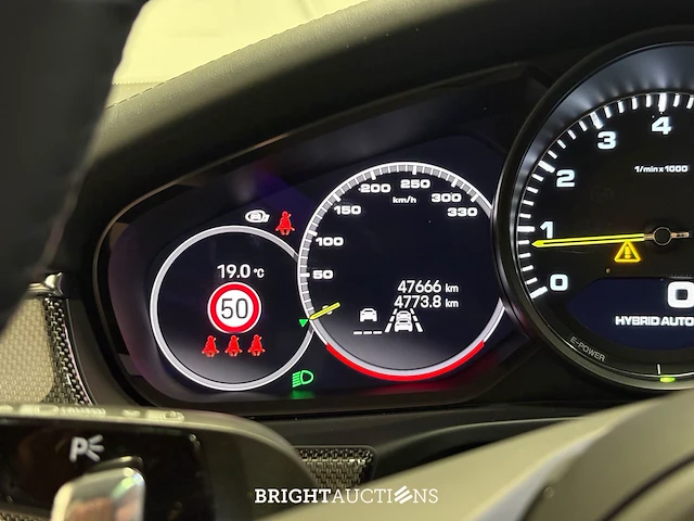Porsche panamera sport turismo 4s e-hybrid 2.9 576pk 2022 (origineel-nl), p-048-zz - afbeelding 26 van  29