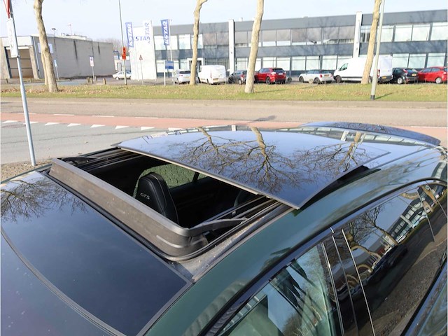 Porsche panamera sport turismo gts 4.0 453pk 2019 automaat, j-509-zs - afbeelding 2 van  26