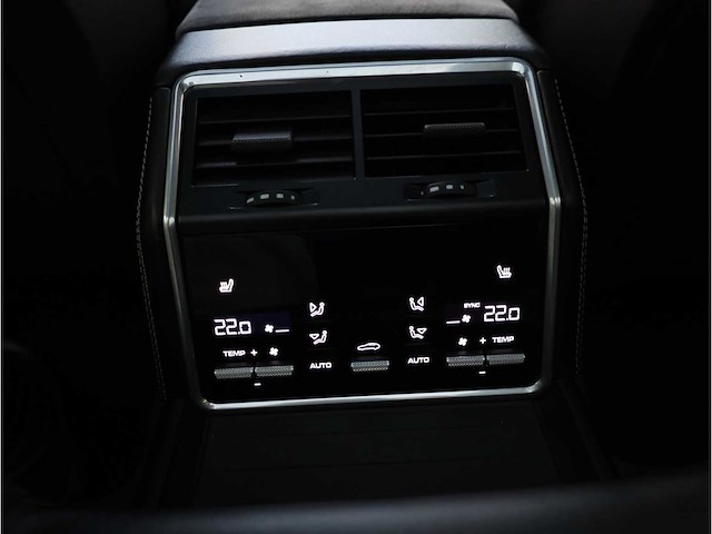 Porsche panamera sport turismo gts 4.0 453pk 2019 automaat, j-509-zs - afbeelding 29 van  43