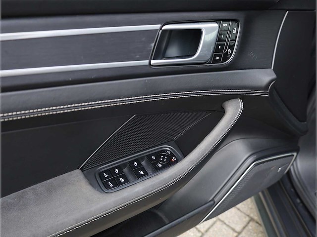 Porsche panamera sport turismo gts 4.0 453pk 2019 automaat, j-509-zs - afbeelding 7 van  43