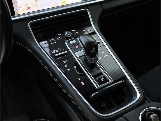 Porsche panamera sport turismo gts 4.0 453pk 2019 automaat, j-509-zs - afbeelding 14 van  43
