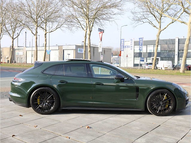 Porsche panamera sport turismo gts 4.0 453pk 2019 automaat, j-509-zs - afbeelding 40 van  43