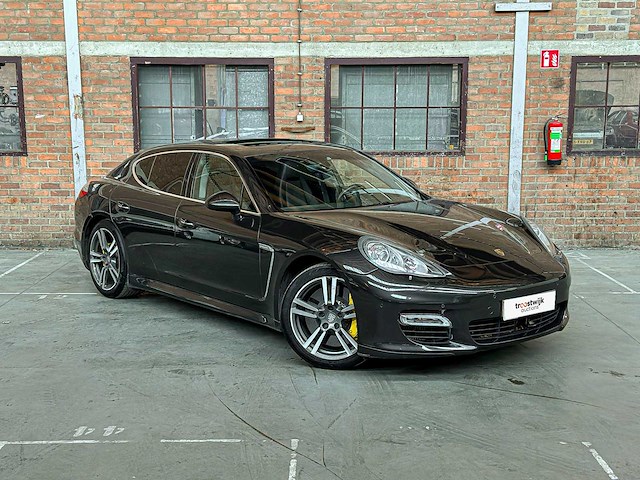 Porsche panamera turbo 4.8 v8 500pk 2009 sport-chrono, n-110-lt youngtimer - afbeelding 19 van  20