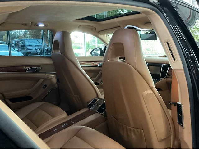 Porsche panamera turbo 4.8 v8 biturbo – 500 pk 54.000 km btw auto - afbeelding 30 van  55