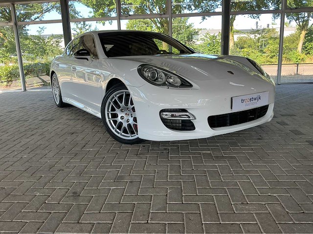 Porsche panamera turbo met iconische v8 biturbo youngtimer 500 pk 2010 btw auto - afbeelding 10 van  49