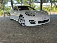 Porsche panamera turbo met iconische v8 biturbo youngtimer 500 pk 2010 btw auto - afbeelding 10 van  49