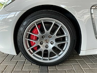 Porsche panamera turbo met iconische v8 biturbo youngtimer 500 pk 2010 btw auto - afbeelding 12 van  49
