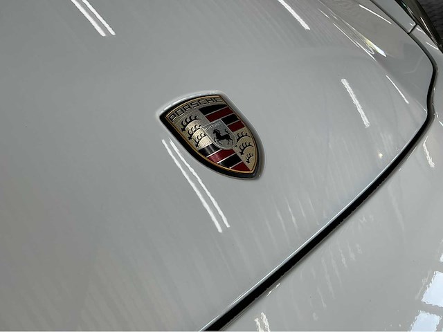 Porsche panamera turbo met iconische v8 biturbo youngtimer 500 pk 2010 btw auto - afbeelding 16 van  49