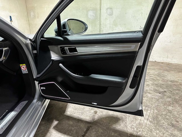 Porsche panamera turbo s e-hybrid executive 4.0 v8 680pk (original-nl) sport chrono 2018, sp-232-n - afbeelding 42 van  55