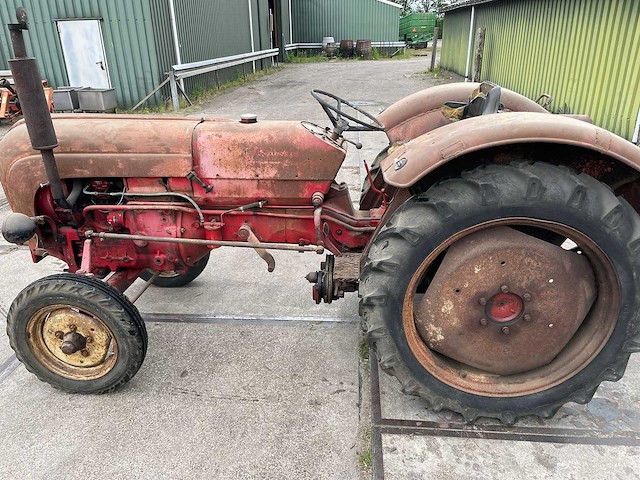 Porsche standard star 219 diesel - oldtimer tractor - afbeelding 3 van  9