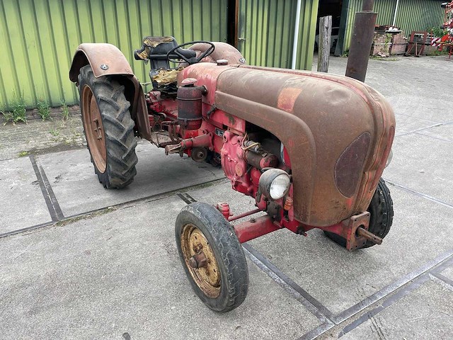 Porsche standard star 219 diesel - oldtimer tractor - afbeelding 5 van  9