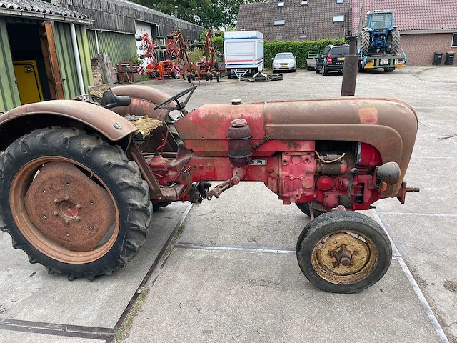Porsche standard star 219 diesel - oldtimer tractor - afbeelding 10 van  15