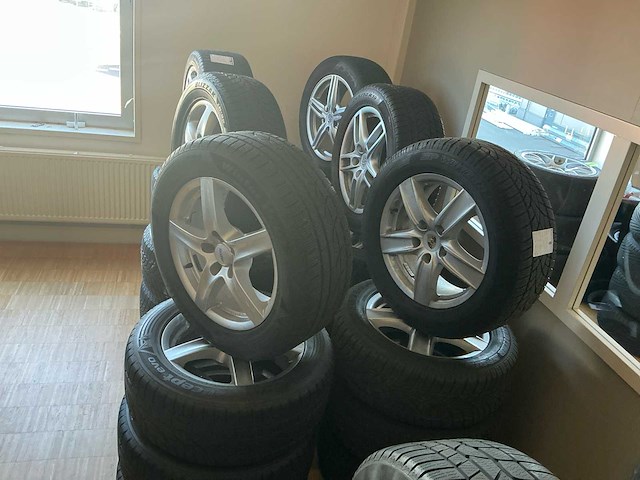 Porsche velg met band (24x) - afbeelding 20 van  20