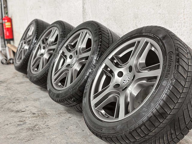 Porsche wielen set (winterbanden) r19 continental - afbeelding 3 van  6