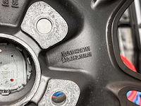 Porsche wielen set (winterbanden) r19 continental - afbeelding 4 van  8