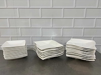 Porselein bord (30x) - afbeelding 1 van  4
