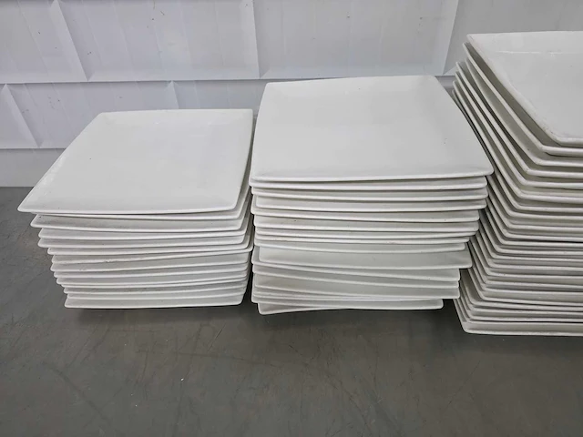Porseleinen bord (54x) - afbeelding 4 van  5