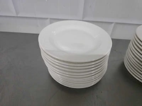 Porseleinen bord (73x)