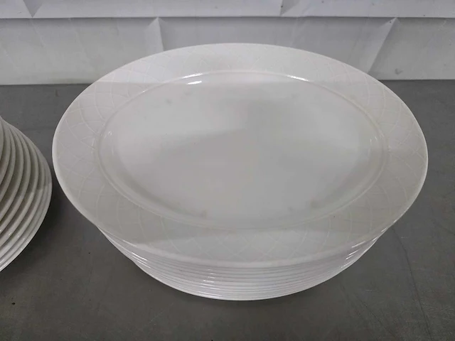 Porseleinen bord (73x) - afbeelding 6 van  8