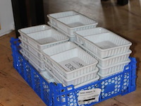 Porseleinen friet met bakjes. 20 stuks. - afbeelding 2 van  2