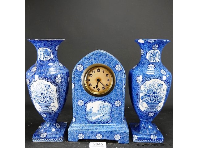 Porseleinen klokkenstel - afbeelding 1 van  5