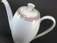 Porseleinen koffiepot - afbeelding 2 van  5