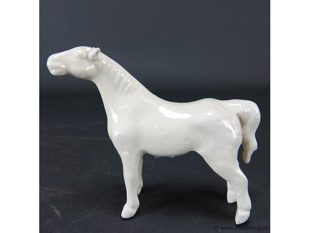 Porseleinen paard - afbeelding 2 van  5