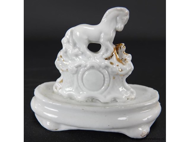 Porseleinen paard - afbeelding 4 van  5