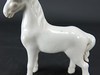 Porseleinen paard - afbeelding 2 van  5