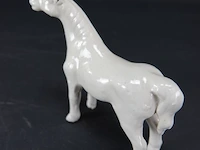 Porseleinen paard - afbeelding 3 van  5
