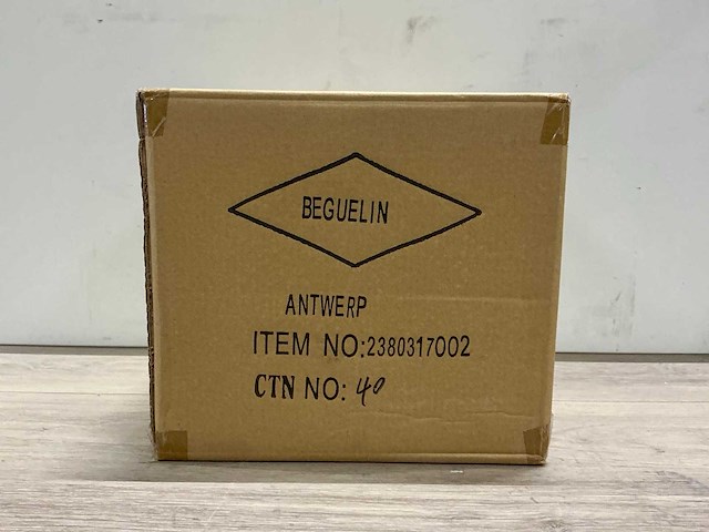 Porseleinen pop (12x) - afbeelding 1 van  7