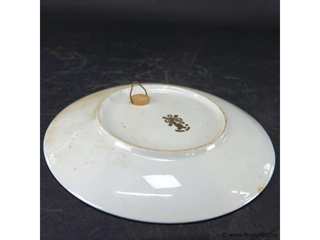 Porseleinen sierbord - afbeelding 4 van  5