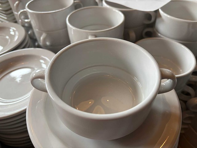 Porseleinen soepkom met schotel set (124x) - afbeelding 3 van  3