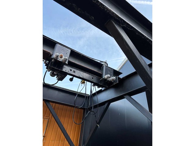 Portaalkraan 4 meter 1600kg. - afbeelding 3 van  9