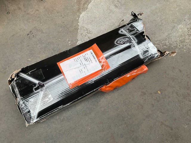 Portable electrical hand light - afbeelding 1 van  2