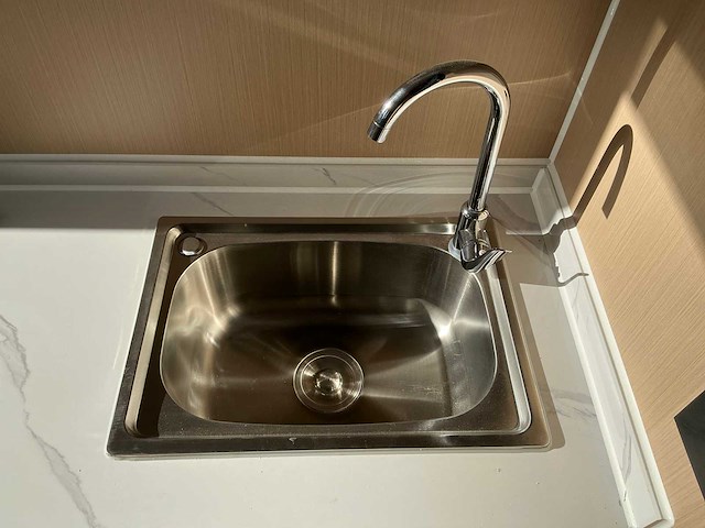 Portable home met 2 woonruimtes / 40 ft high cube - 12 meter containerwoning - afbeelding 3 van  28