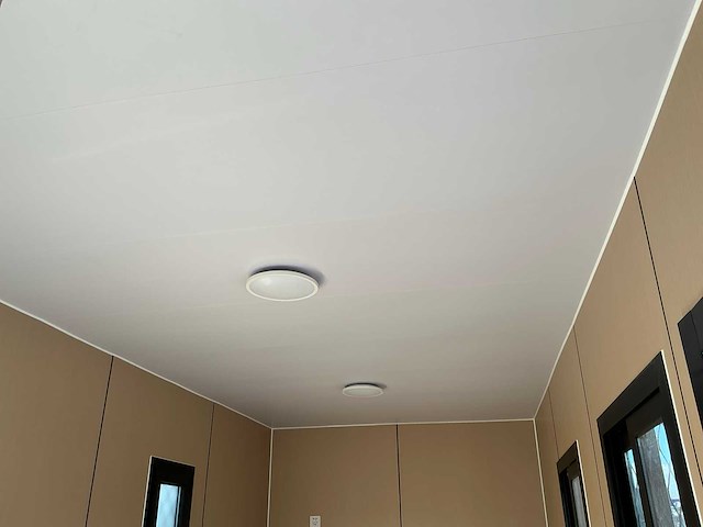 Portable home met 2 woonruimtes / 40 ft high cube - 12 meter containerwoning - afbeelding 6 van  28